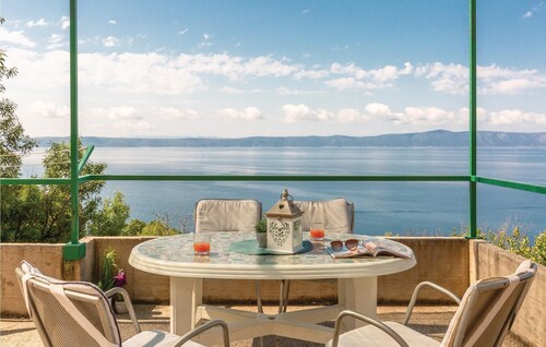 Haustierfreundliches Haus in Podgora.