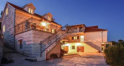 10 bedroom beautiful home in Kucice