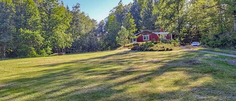 المنطقة المحيطة بالمنشأة