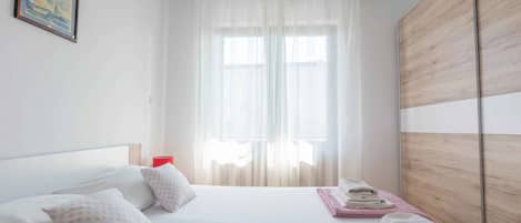 2 bedrooms, free WiFi