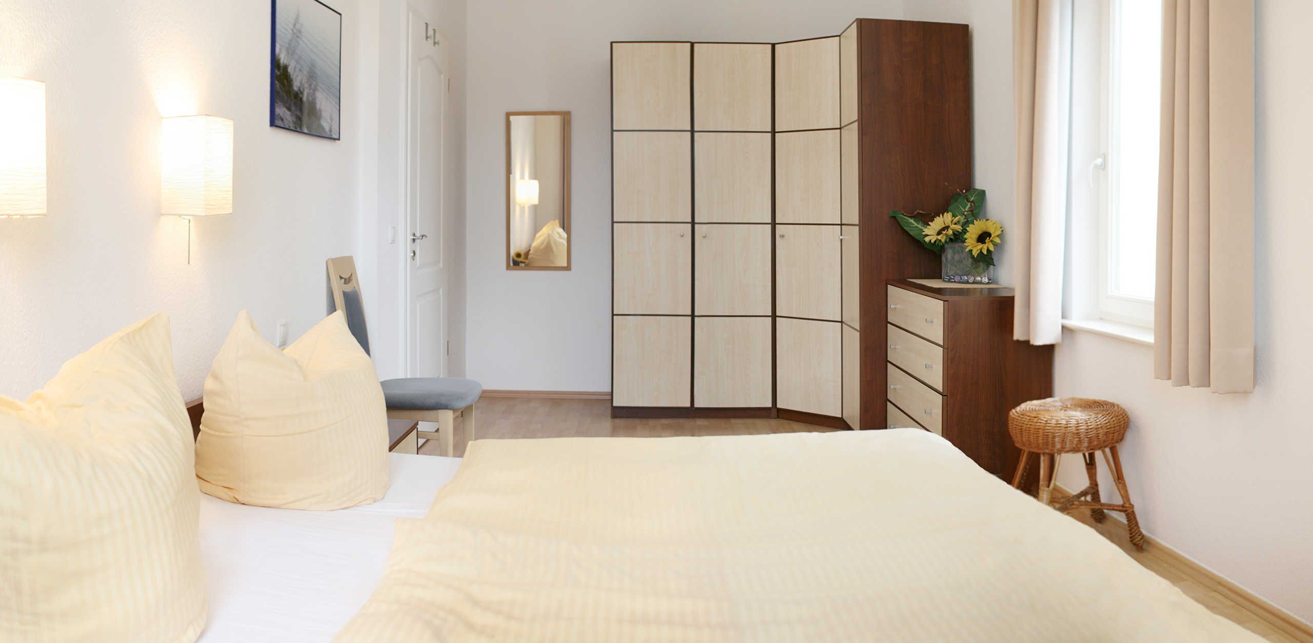 2 bedrooms, travel crib, WiFi, bed sheets