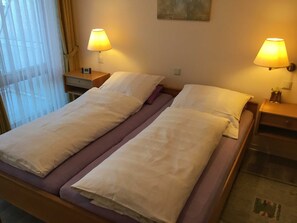 1 bedroom, travel crib, WiFi, bed sheets