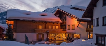 Apartment Üntsche - Alpenrose - Hotel - Apartments