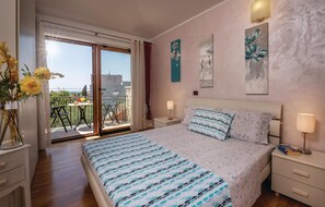4 habitaciones, cuna de viaje, wifi gratis y ropa de cama 