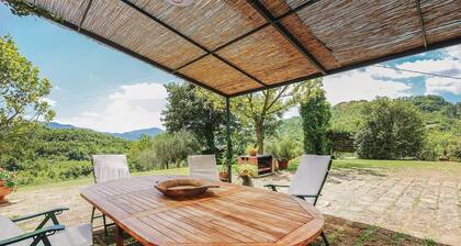 Cozy home in Pratella CE