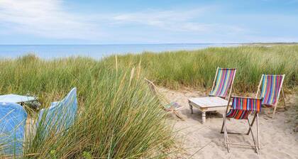Amazing home in Anneville sur Mer
