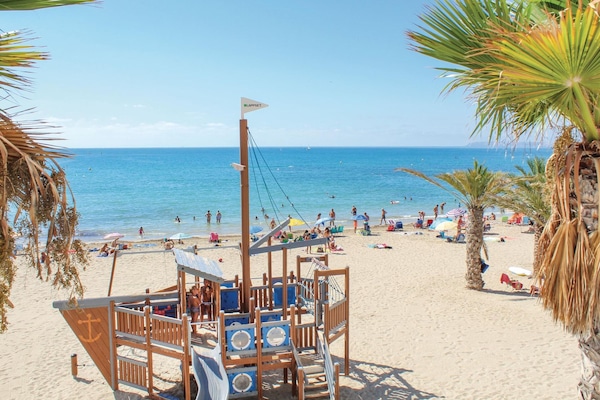 Beach nearby, fishing