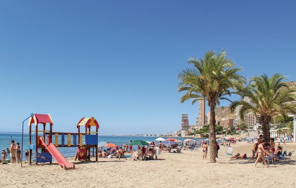 Plage à proximité, pêche récréative