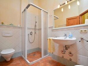 Shower, towels - L-17 - Residence Laguna Whg L-17 .. (Kühlungsborn)