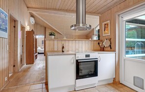 Kühlschrank, Herdplatte, Geschirrspüler