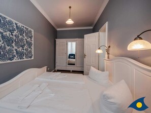 1 bedroom, bed sheets - House sea view, Whg. 02 - HM 02 (Heringsdorf)