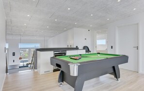Spielezimmer