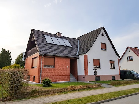 Außenbereich. Ferienwohnung Ackermann - Ferienwohnung