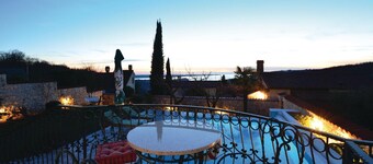 Lovely home in Izola with kitchen