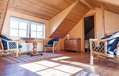 Lovely home in Kvicksund with sauna