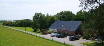 Room 1 Double Room - Pension Bed & Breakfast behind the North Sea dike