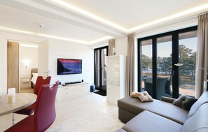 Fernseher