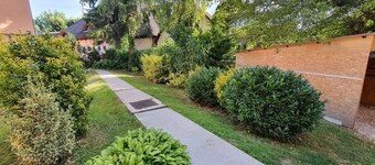 Holiday apartment with air conditioning, 300 m from the beach and the marina