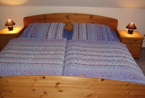 1 Schlafzimmer, Reisekinderbett, WLAN