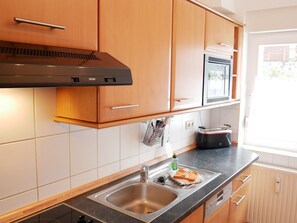 Imagen sin descripción, 3 de 28, botón