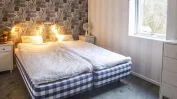 6 Schlafzimmer, Reisekinderbett, kostenloses WLAN