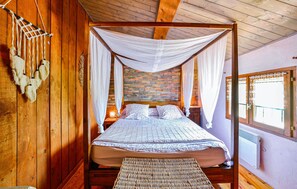 4 slaapkamers, reisbedje, gratis wifi, beddengoed