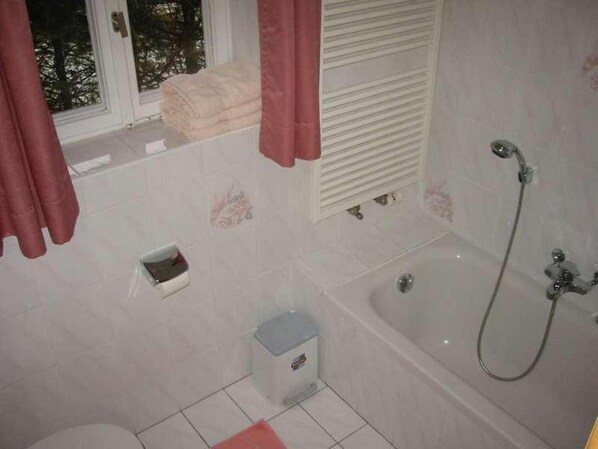 Imagen sin descripción, 1 de 8, botón