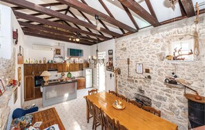 Kühlschrank, Ofen, Herdplatte, Geschirrspüler