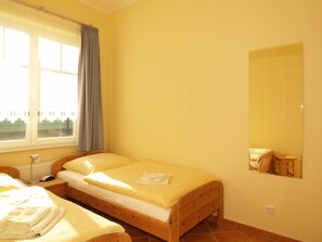 Unclassified image, 2 of 15, button