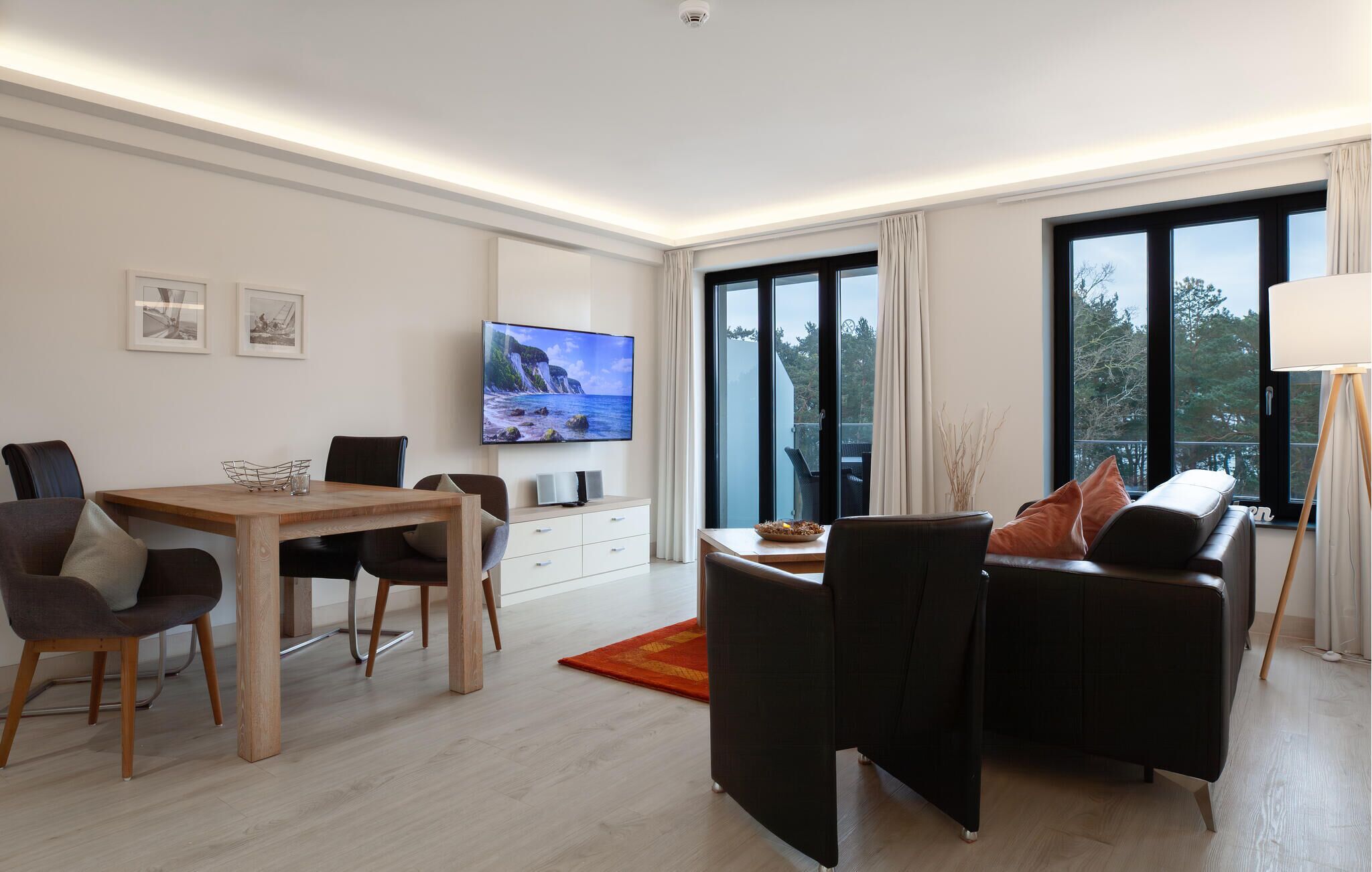 TV