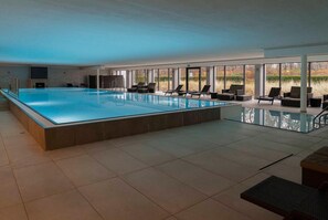 Piscine couverte