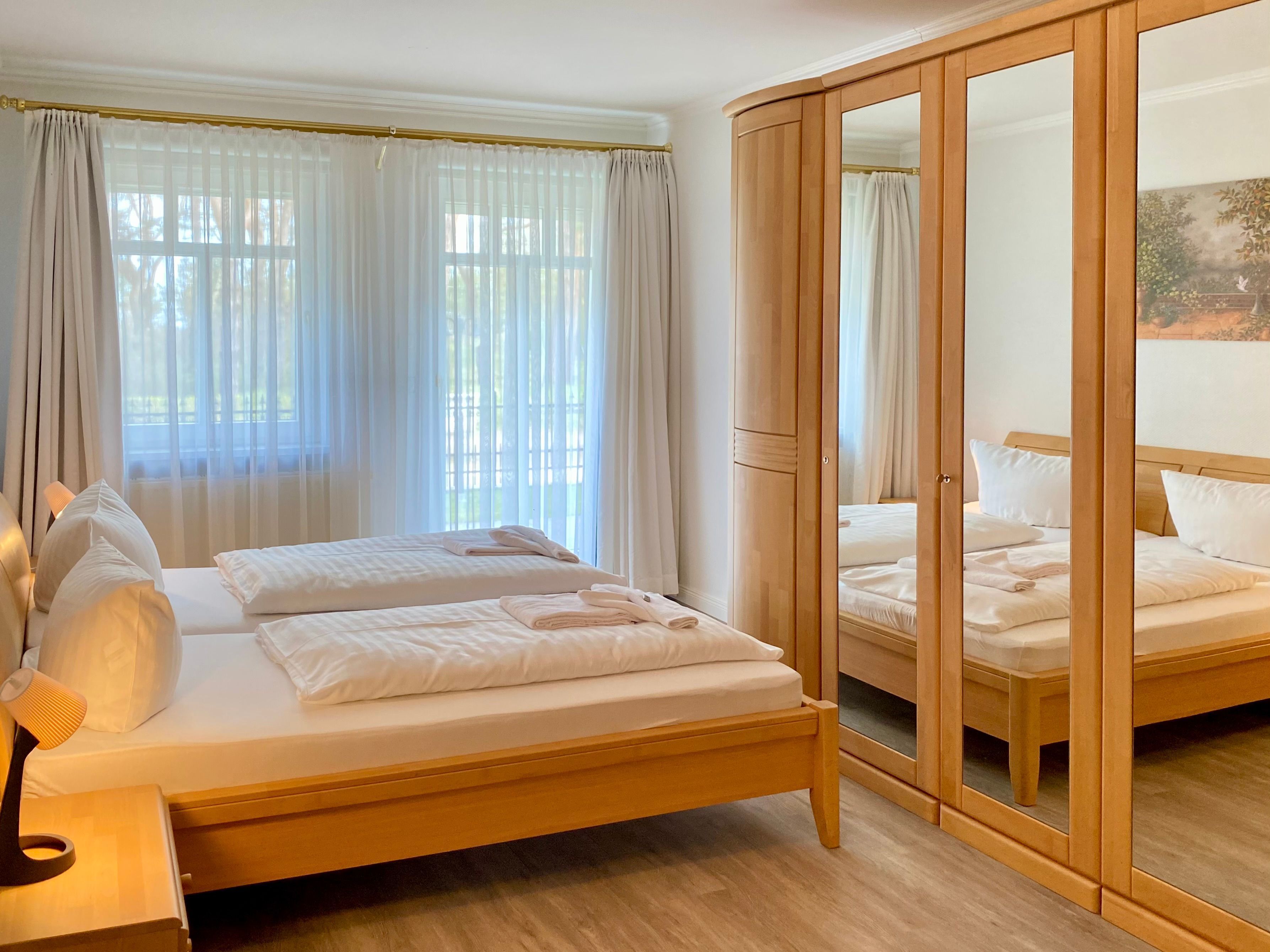 3 Schlafzimmer, Reisekinderbett, WLAN