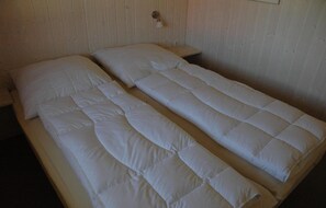 3 Schlafzimmer, Reisekinderbett, Bettwäsche