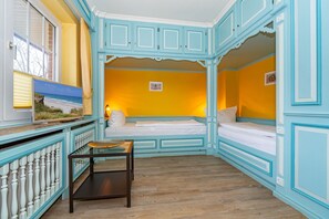 صورة غير مصنفة، 4 من 19، زرّ