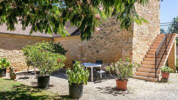 Restauration extérieure