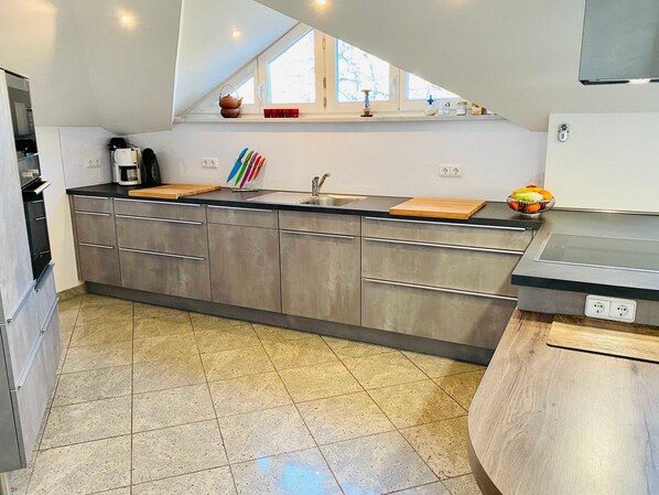 Fridge, microwave, oven, dishwasher