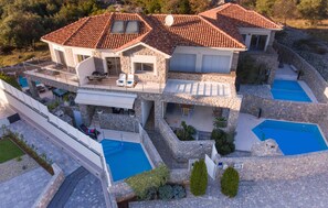 Exterior - Luxurious home in Krk (Krk)
