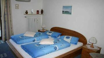 1 Schlafzimmer, Reisekinderbett, WLAN, Bettwäsche