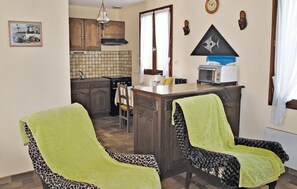 Interior - 3 bedroom lovely home in Kerlouan (Kerlouan)