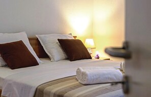 3 habitaciones, wifi gratis y ropa de cama 