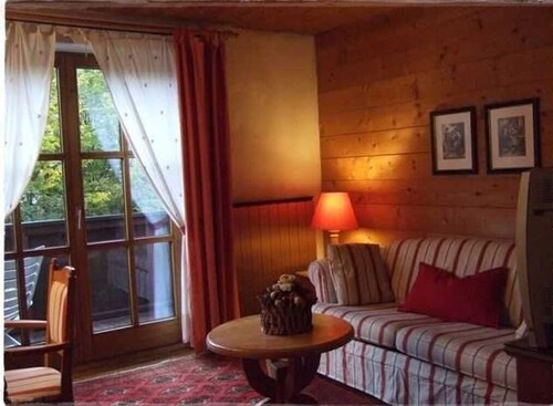 Appartement 2 - Appartement Pension BÄCKENHÄUSL Ferienwohnungen Chalets Hütt