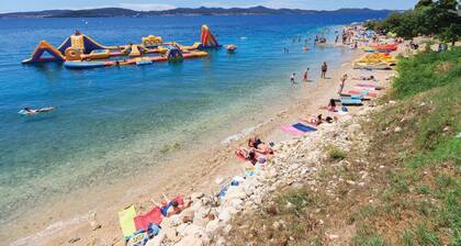 Amazing home in Maslenica with kitchen