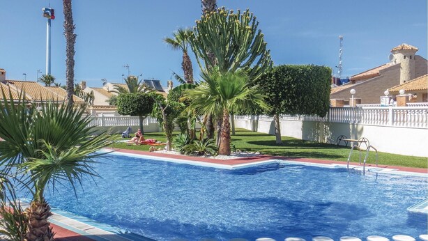 Unclassified image, 1 of 31, button - Beach front home in Torrevieja with swimming pool (Torrevieja)