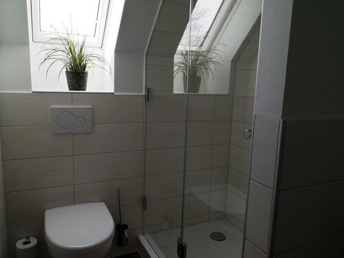 Double room 05 (H) - guest house & beach hall