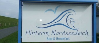 Room 6 EZ - Pension Bed & Breakfast behind the North Sea dike