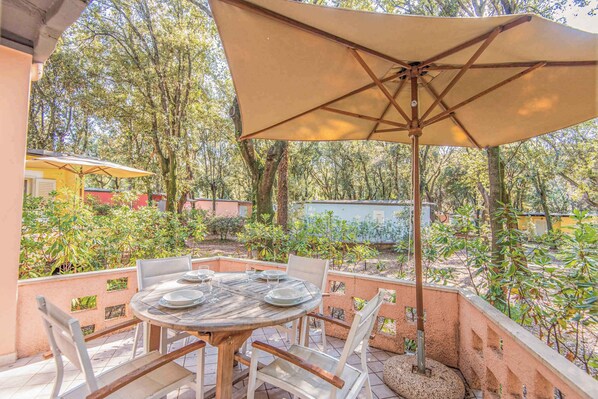 Imagen sin descripción, 1 de 10, botón