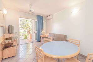 Imagen sin descripción, 3 de 10, botón