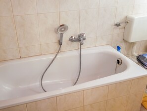 Uklassifisert bilde, 2 av 20, knapp