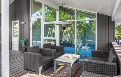 Amazing home in Juelsminde with sauna