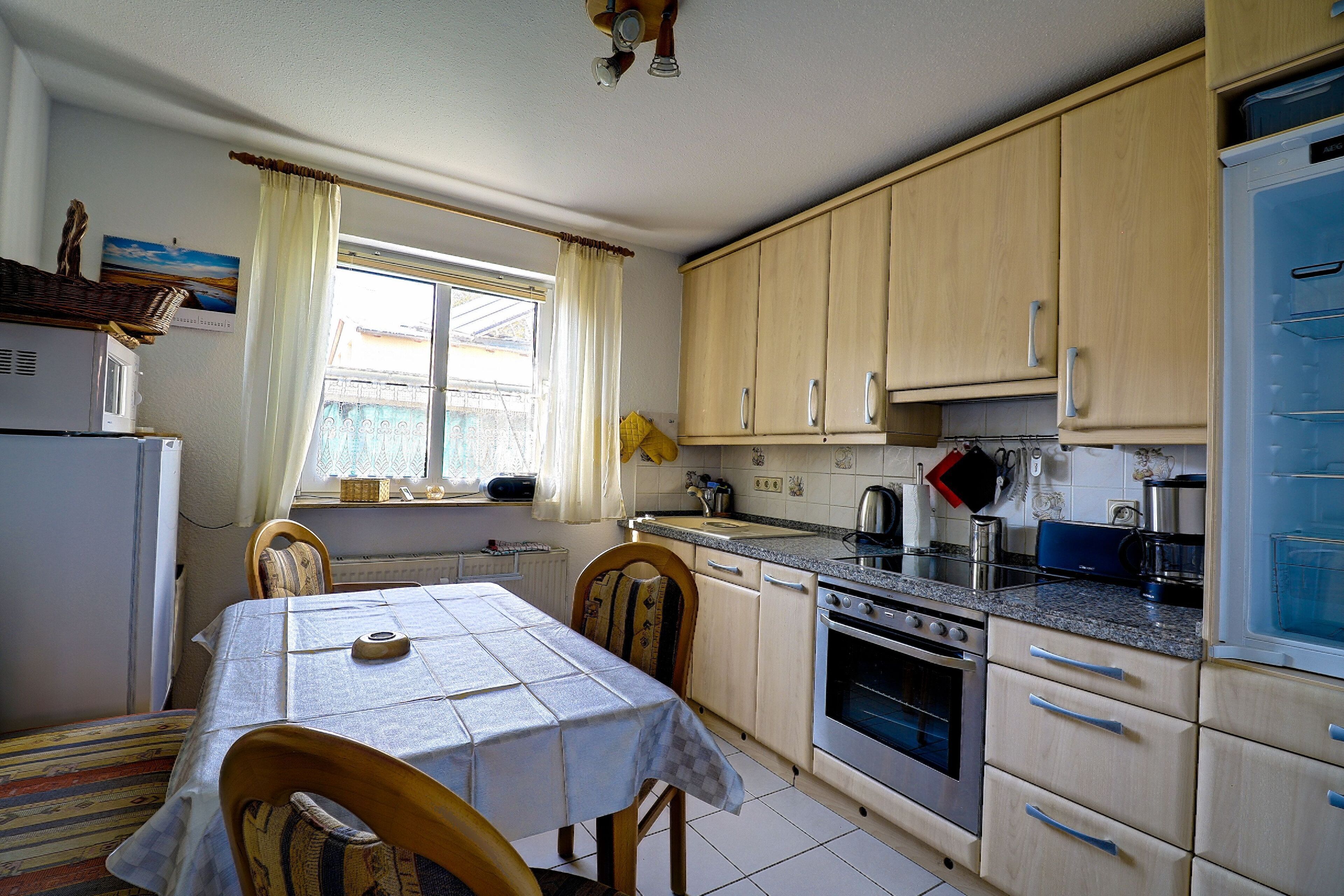 Køleskab, mikrobølgeovn, ovn, opvaskemaskine